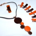Set de collar, aros y anillos